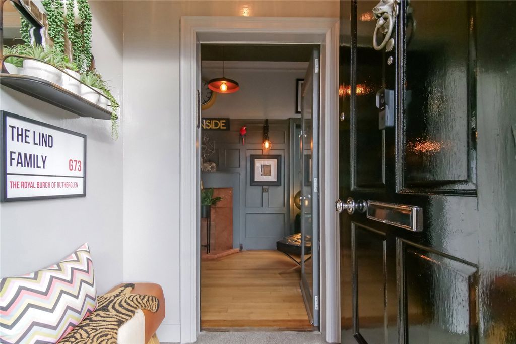 Property photo 2 of 21 Picture No. 02