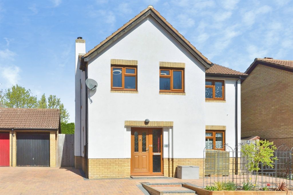 Property photo 1 of 20