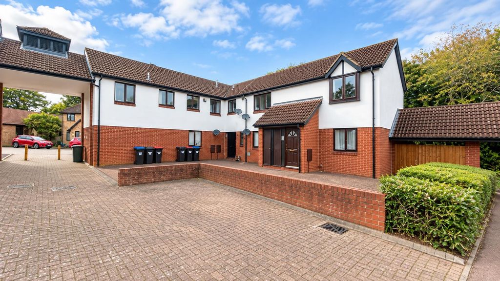 Property photo 1 of 13 2A375Ed0-D0CE-43C5-879A-663E2316C7D6.Png