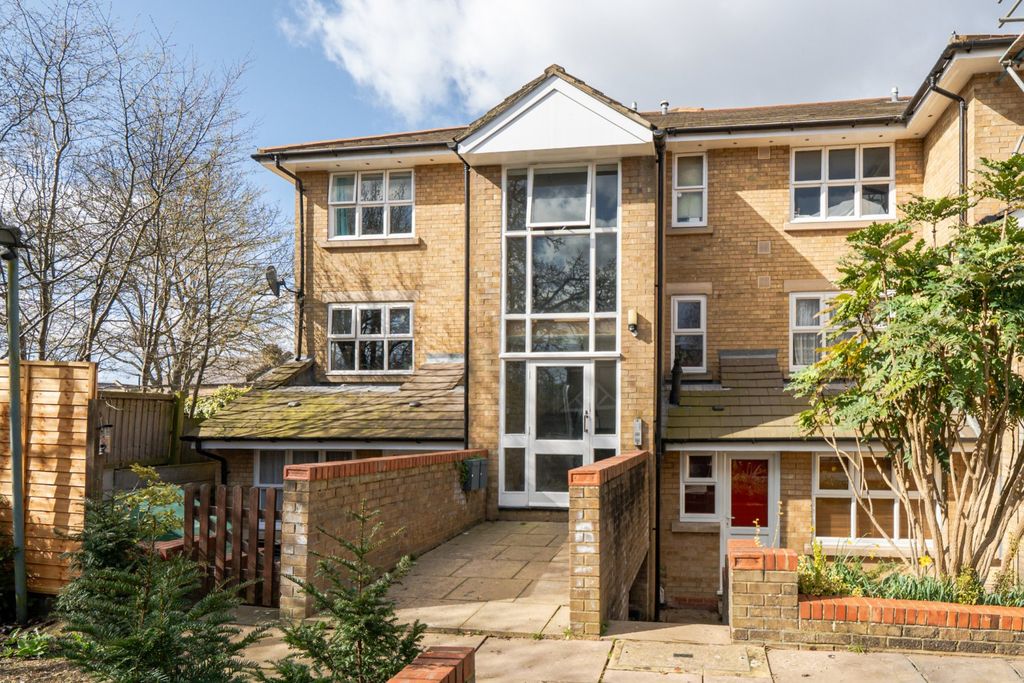 Property photo 2 of 8 Picture No. 03