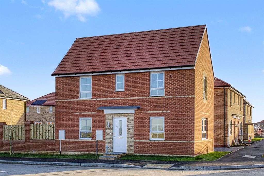 Property photo 1 of 7 (Main)