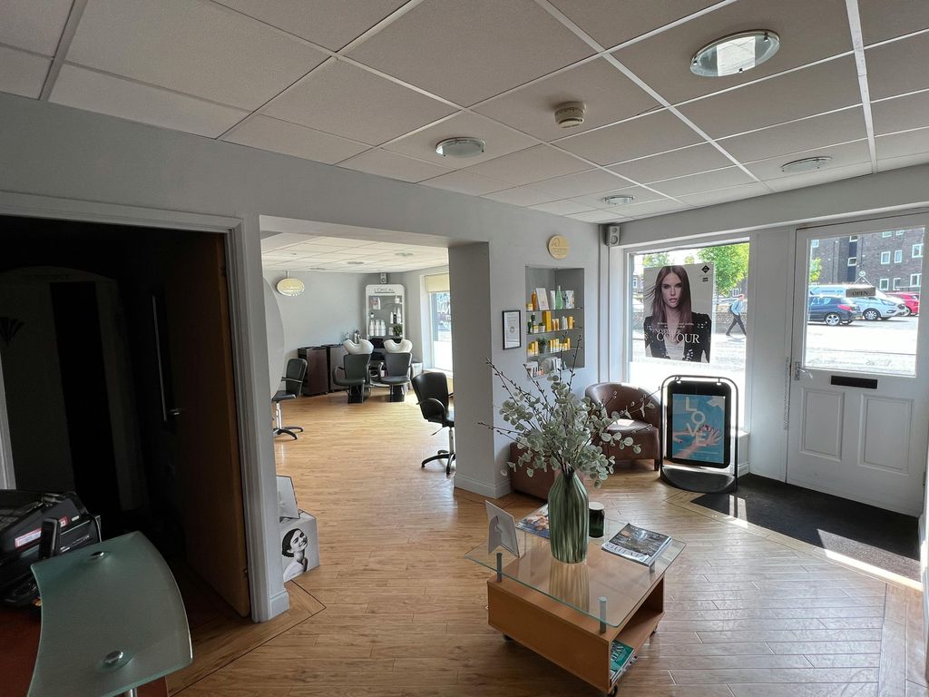 Property photo 3 of 12 Photo 2