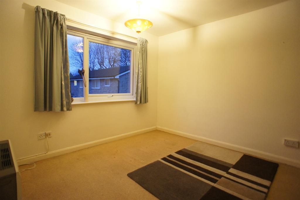 Property photo 3 of 4