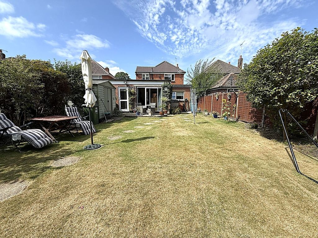 Property photo 2 of 38
