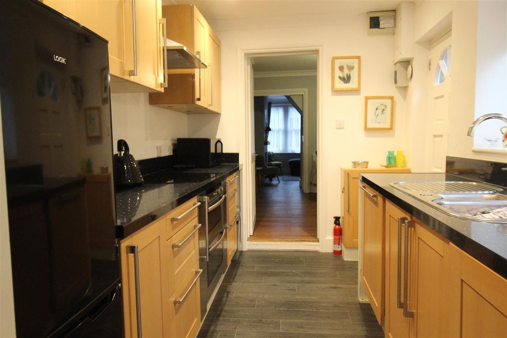 Property photo 3 of 11 Img_3701.Jpg