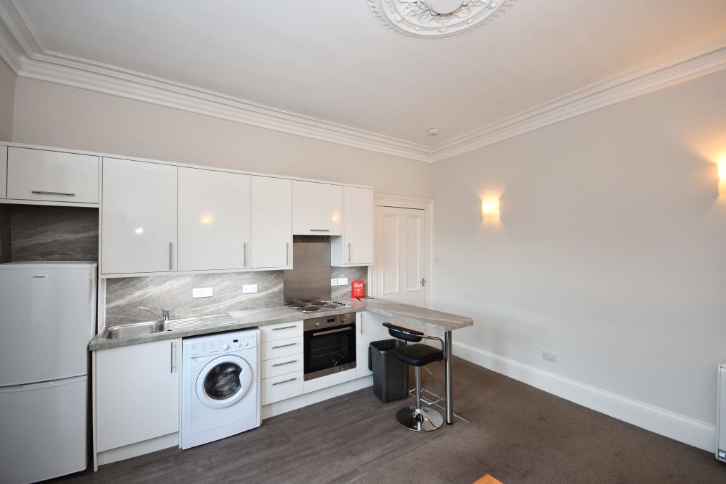 Property photo 1 of 6 Photo