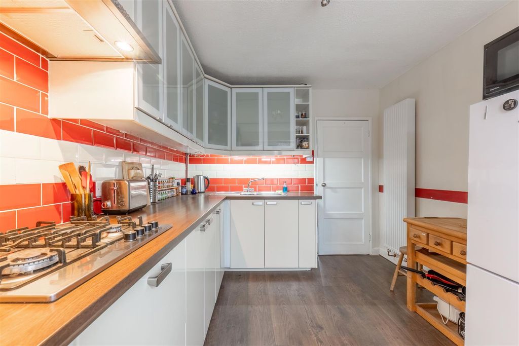 Property photo 2 of 22 Ba-8.Jpg