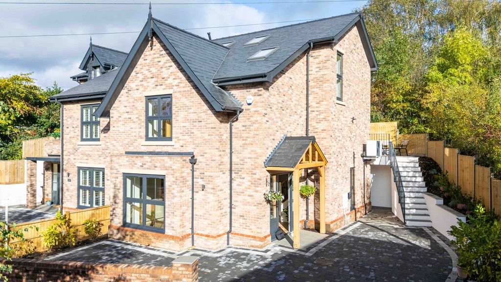 Property photo 1 of 23