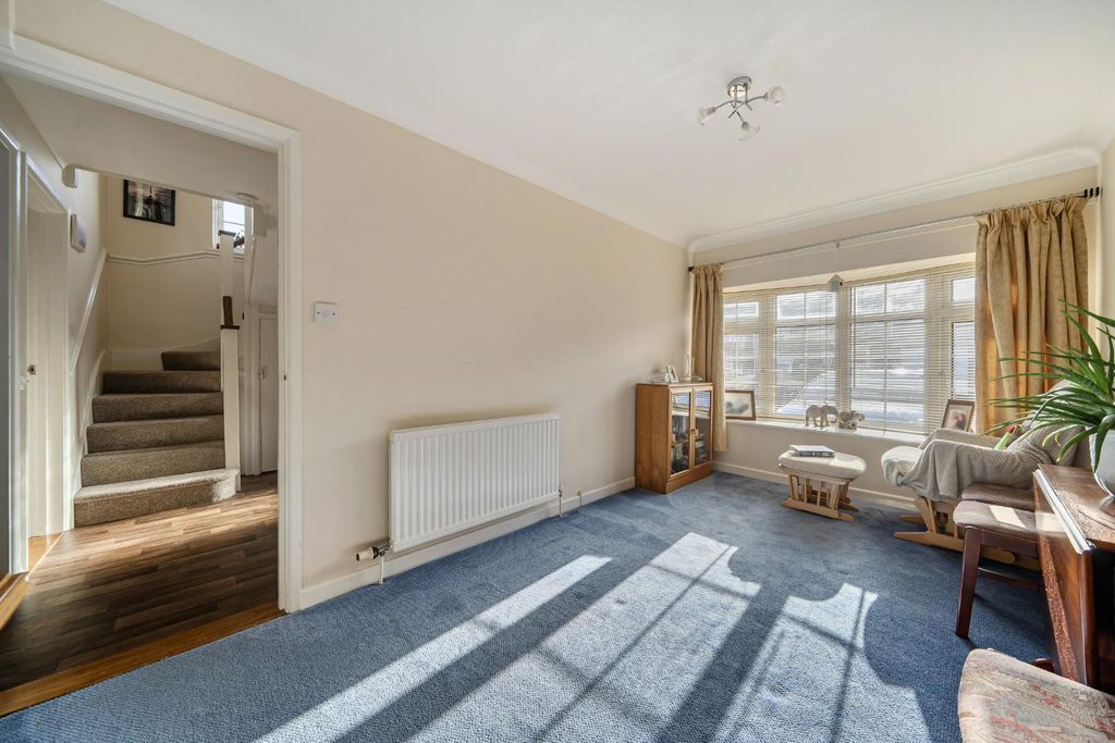 Property photo 3 of 16 1417935-9-699Ed01A5F5B0.Jpg