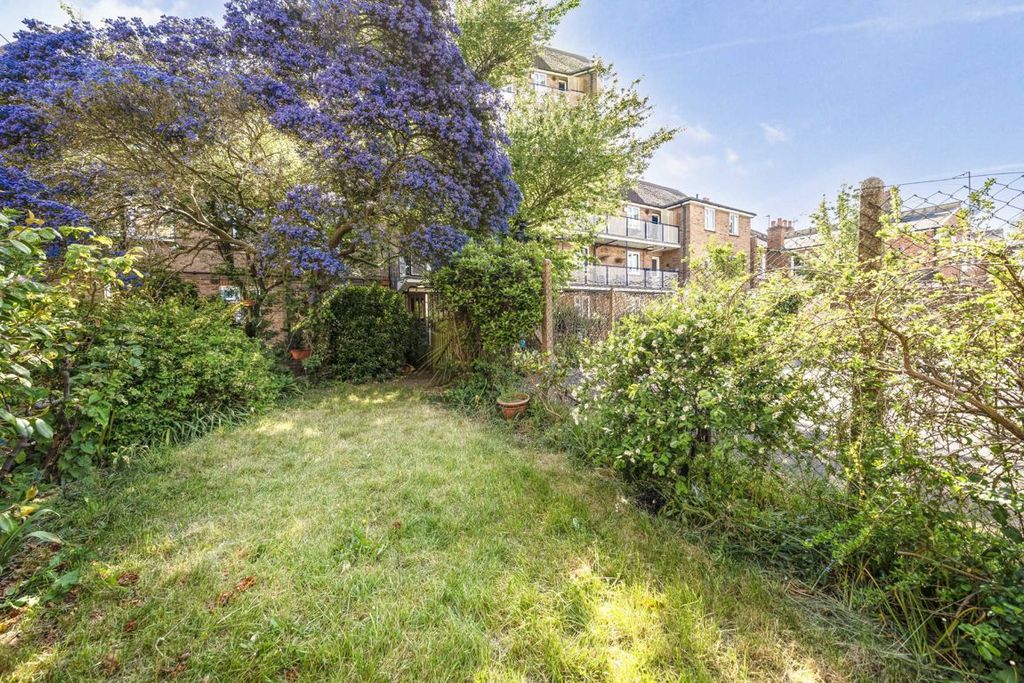 Property photo 3 of 3
