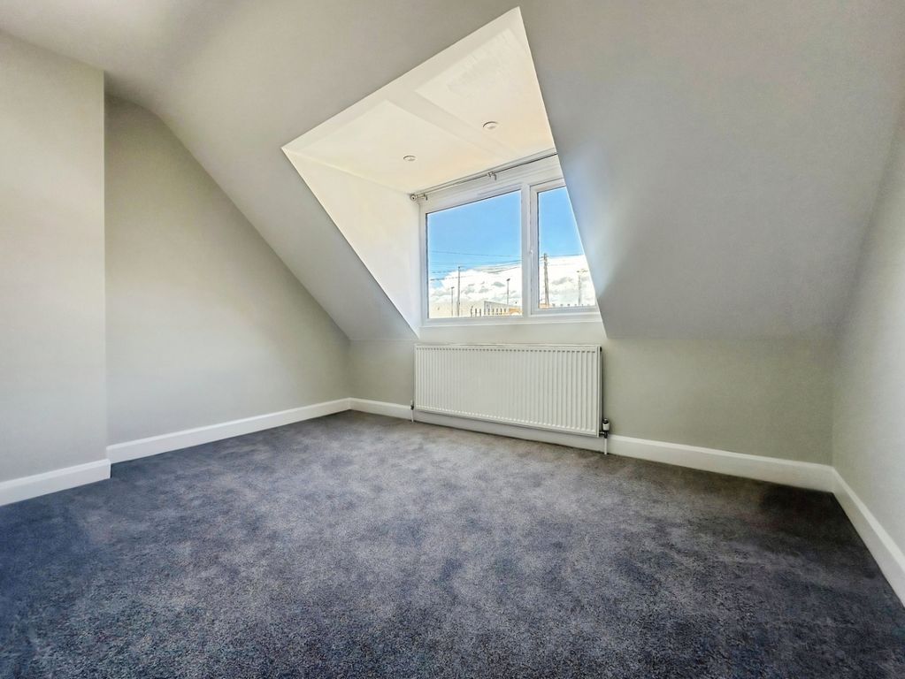 Property photo 3 of 12 Pbox-Img.Jpg