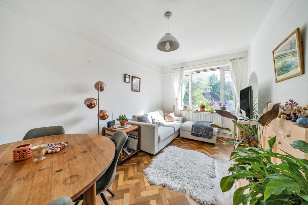 Property photo 2 of 10 1187810 (4)