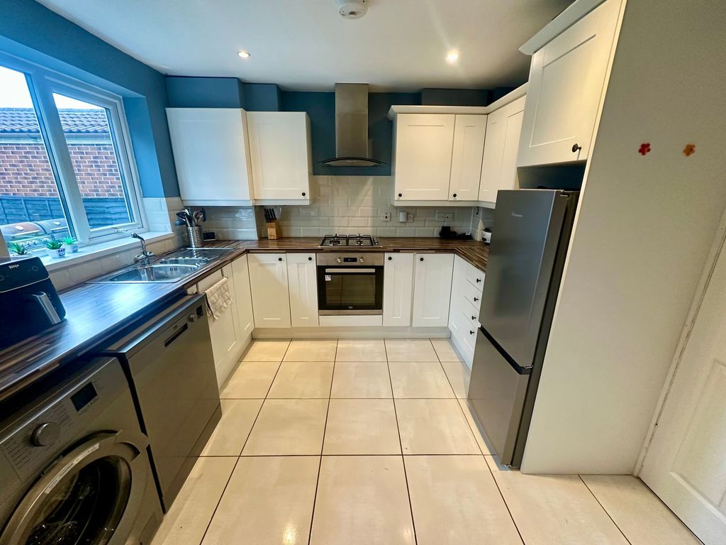 Additional image 6 of 3 bed semi-detached house for saleCedar Drive, Ibstock LE67