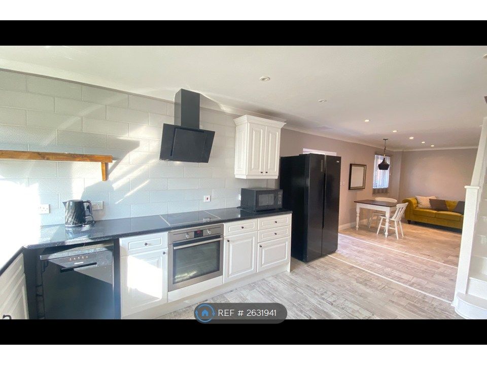 Property photo 2 of 9 Open Plan Kitchen
