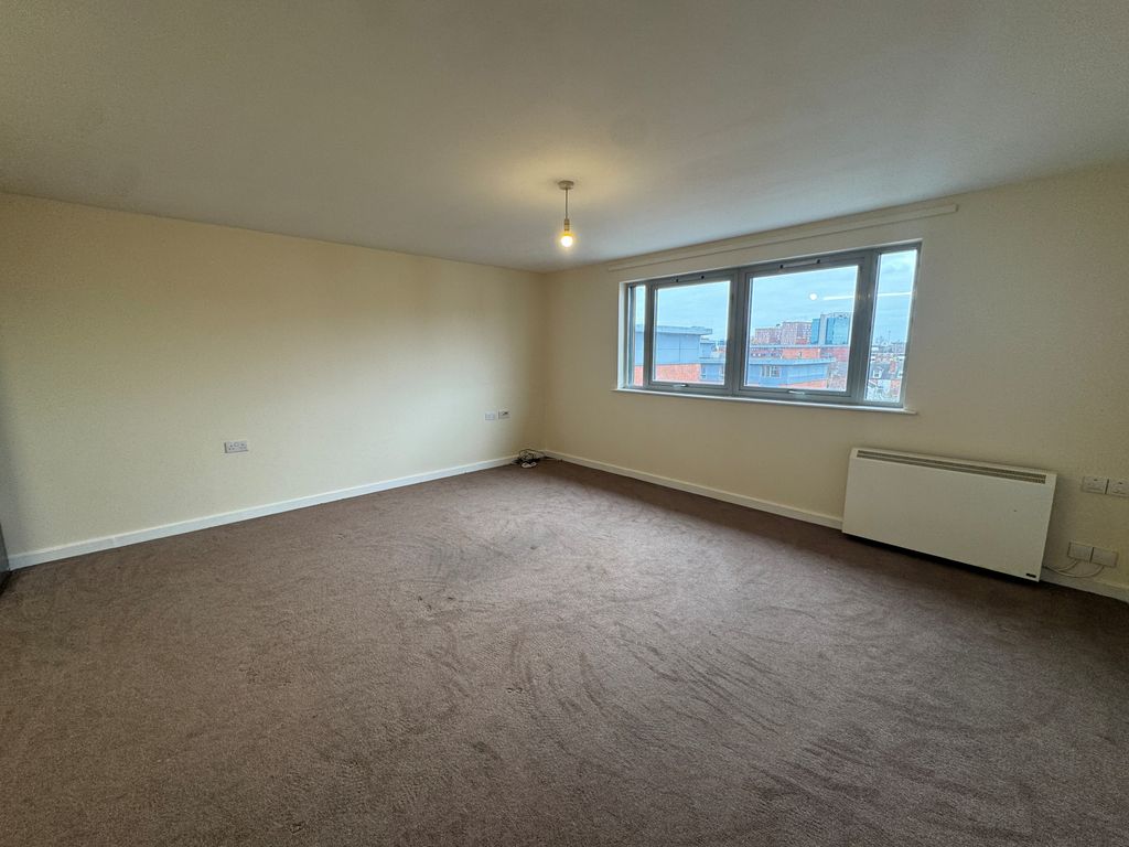 Property photo 3 of 7 View