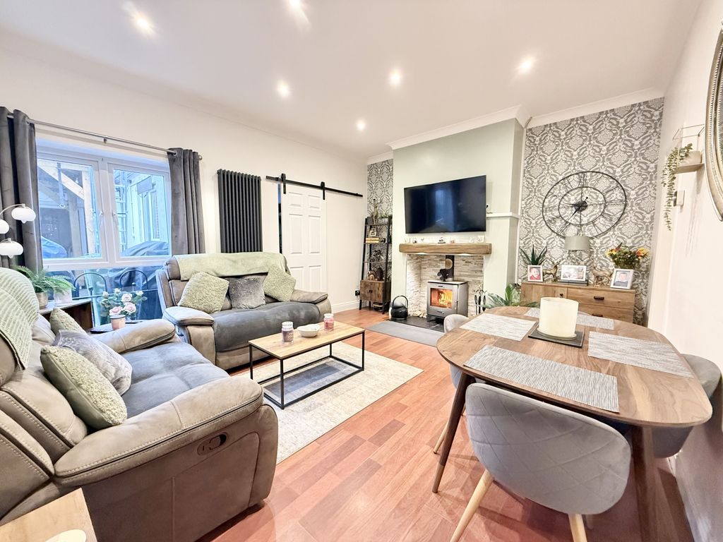 Property photo 3 of 20 Img_6690