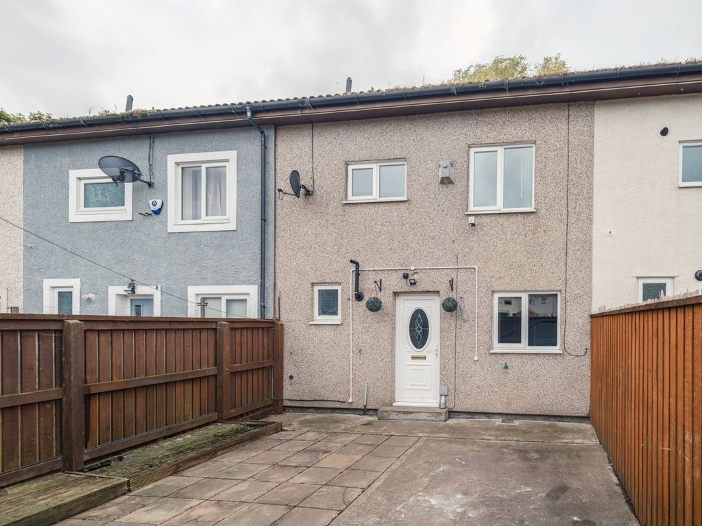 Property photo 1 of 16 5899740
