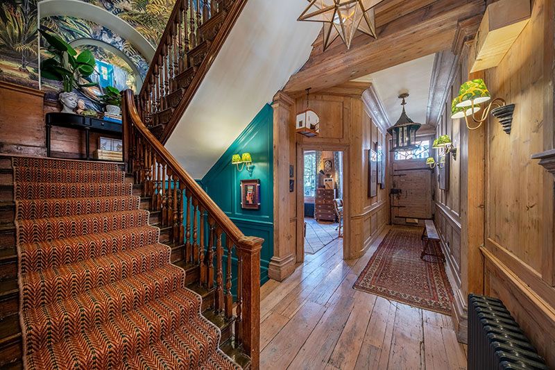 Property photo 3 of 11