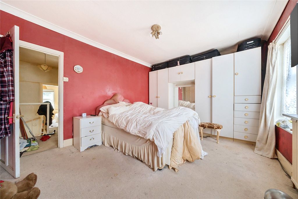 Property photo 2 of 17 Picture No. 02