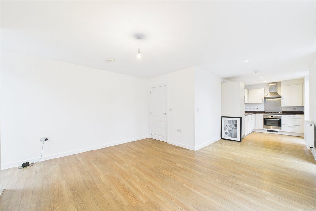 Property photo 3 of 8 Picture No. 07