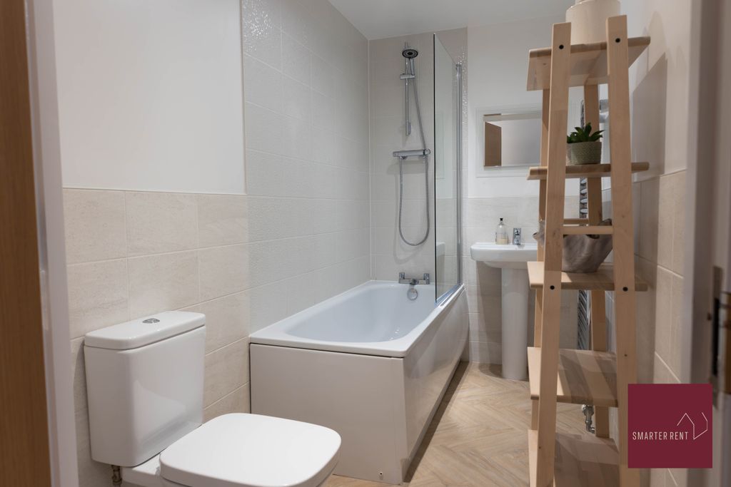 Additional image 15 of 3 bed flat to rentWillow House, Hook RG27