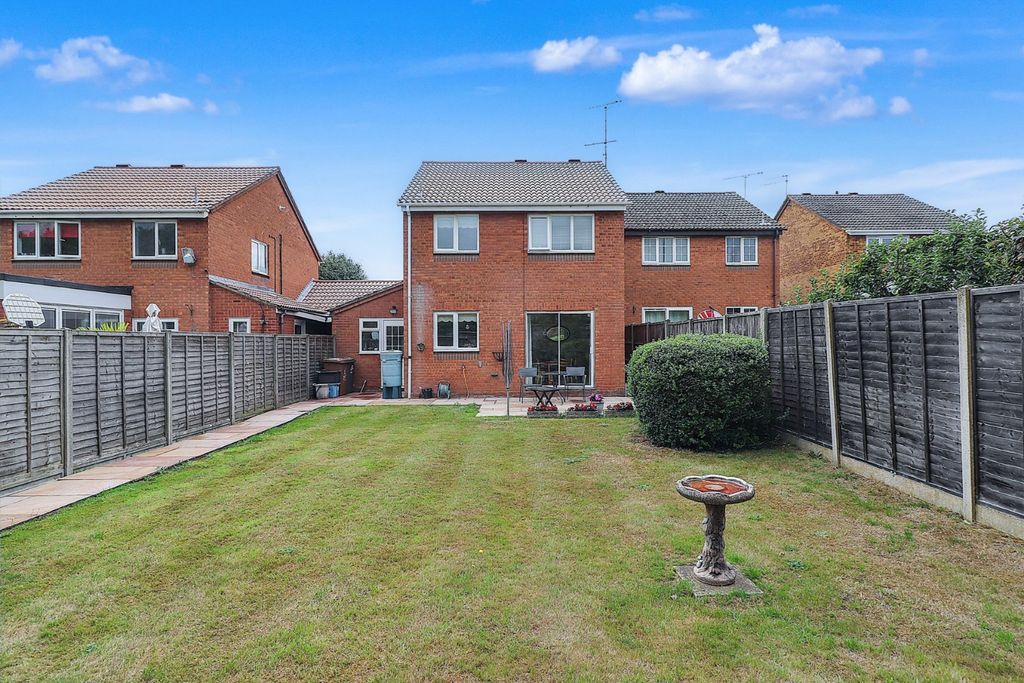 Property photo 2 of 16 Picture No. 25