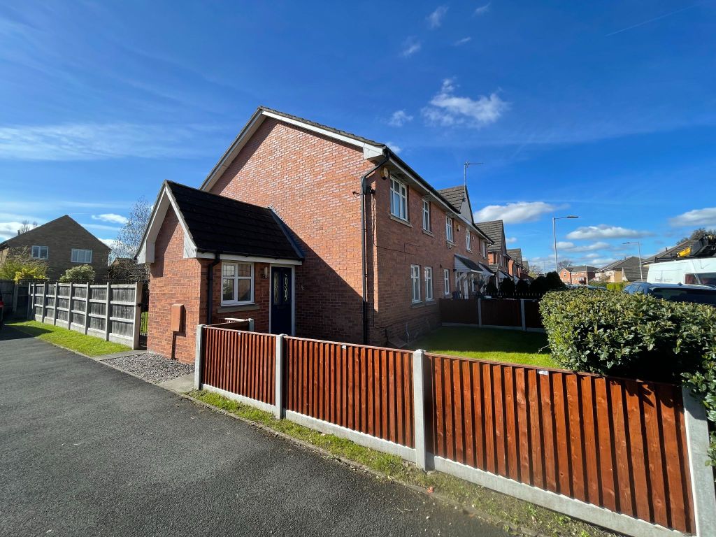 Property photo 1 of 17 Photograph 2