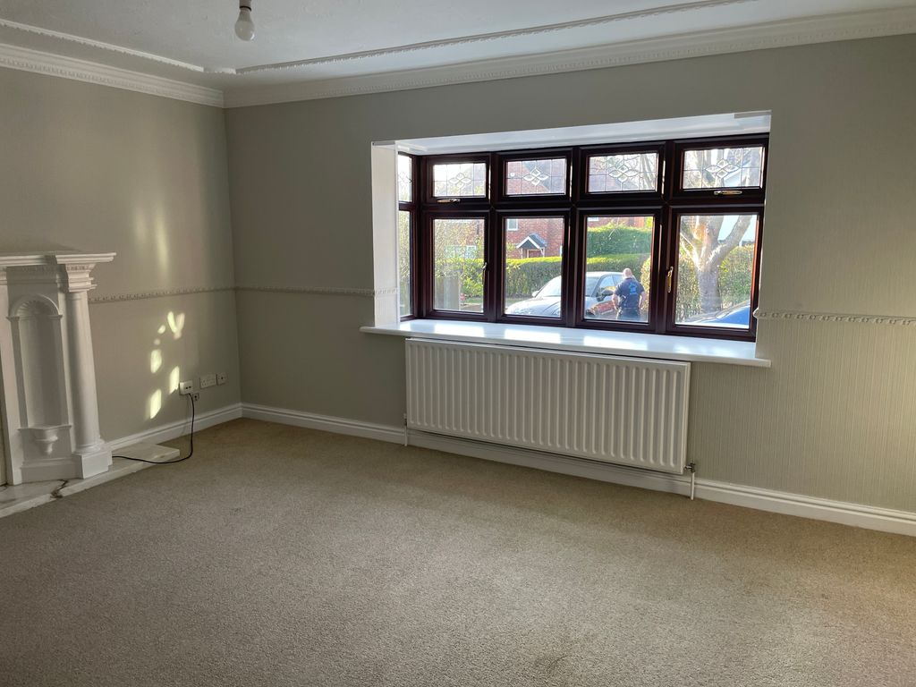 Property photo 3 of 26