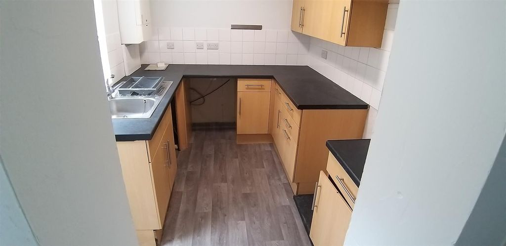 Property photo 3 of 15 20251010_105423.Jpg