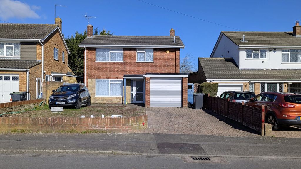 Property photo 1 of 12