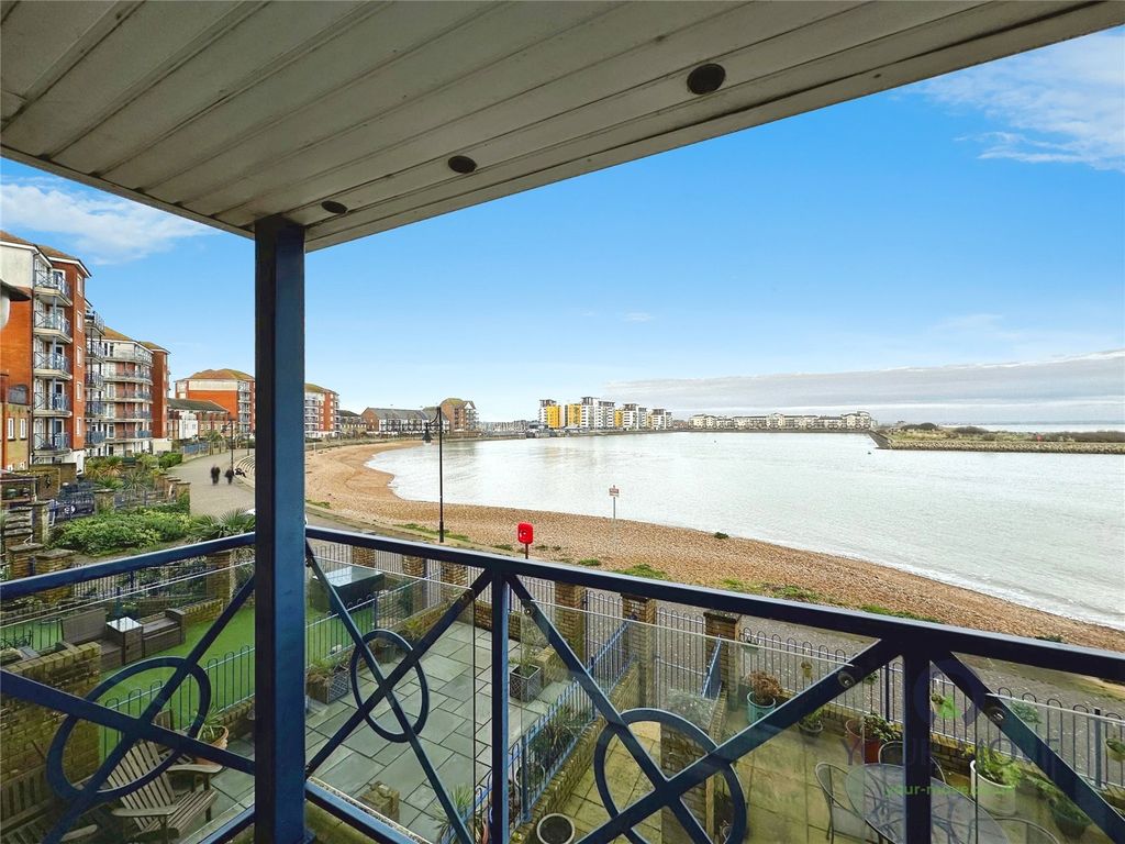 Property photo 2 of 15 View