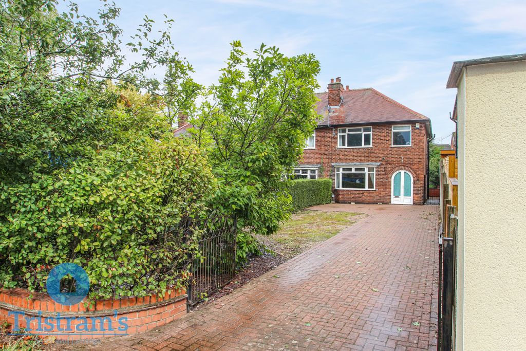 Property photo 1 of 25