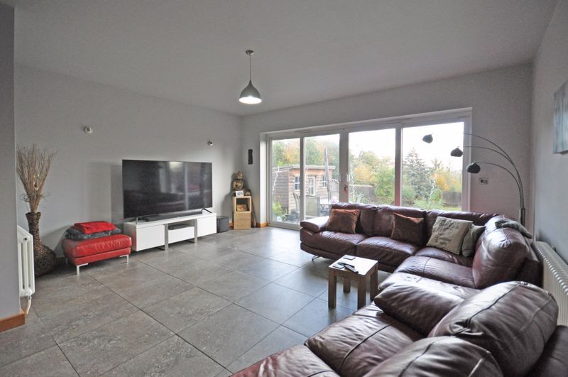 Property photo 3 of 27 Photo 3