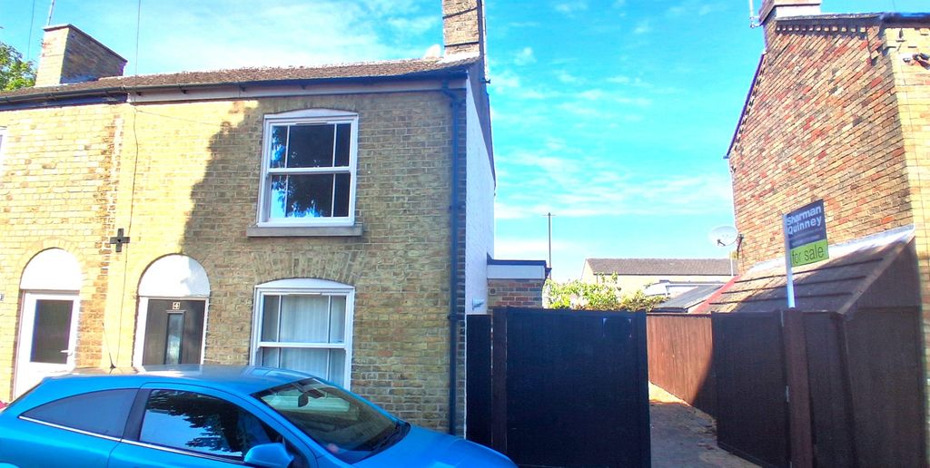 Property photo 1 of 18