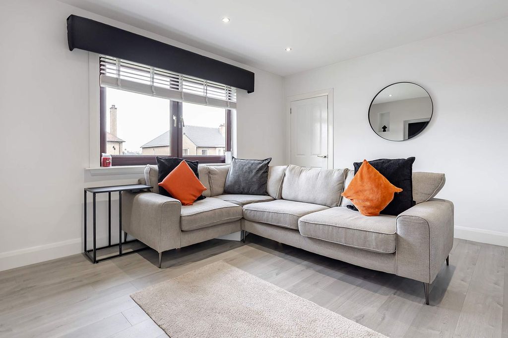 Property photo 2 of 13 Living Room