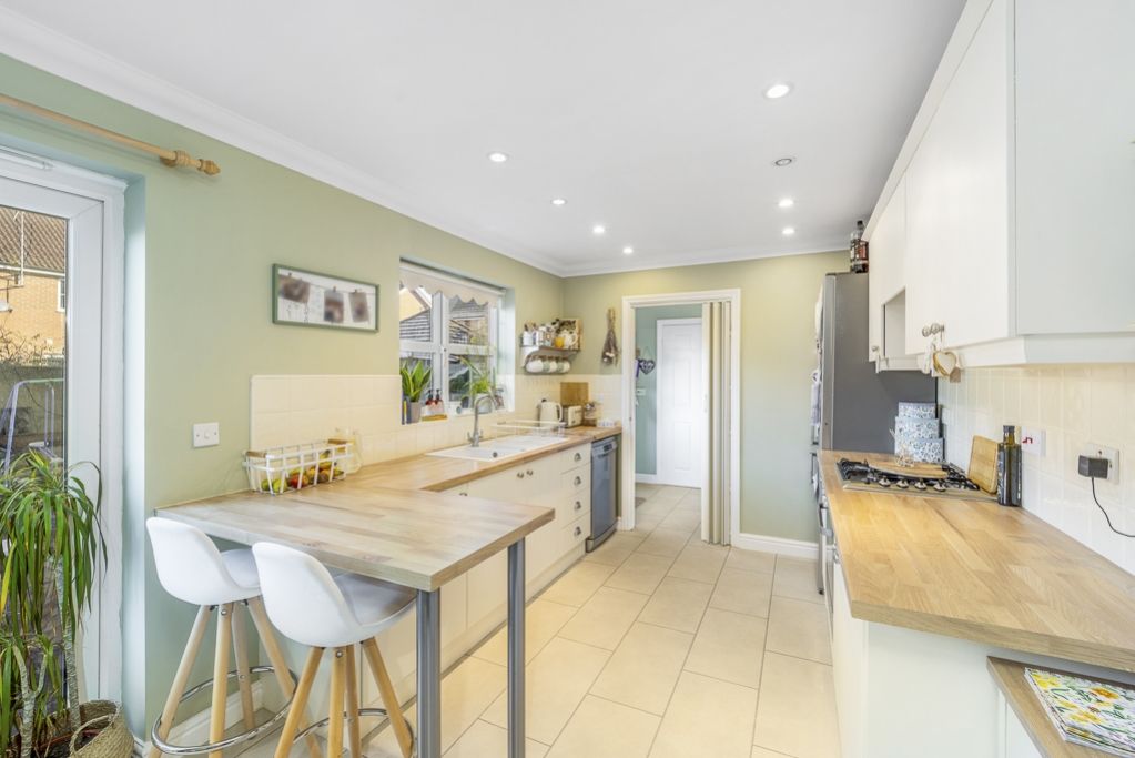 Property photo 2 of 23 86 Wignals Gate (Holbeach)-14