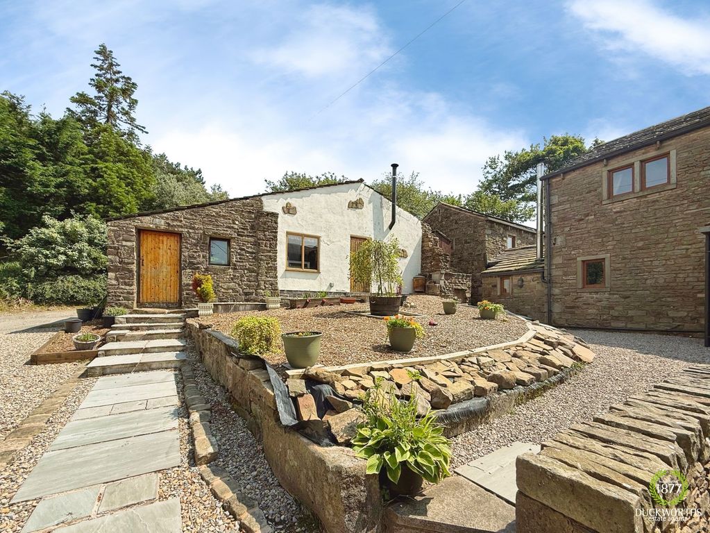 Property photo 2 of 58