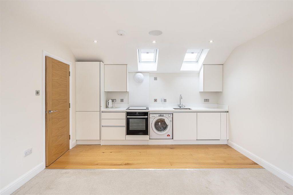 Property photo 2 of 10 Dsc_1866.Jpg