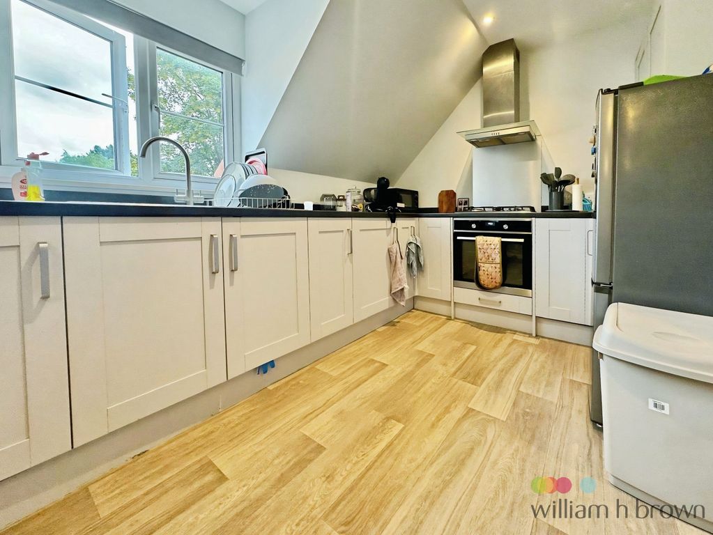 Property photo 3 of 11 Image