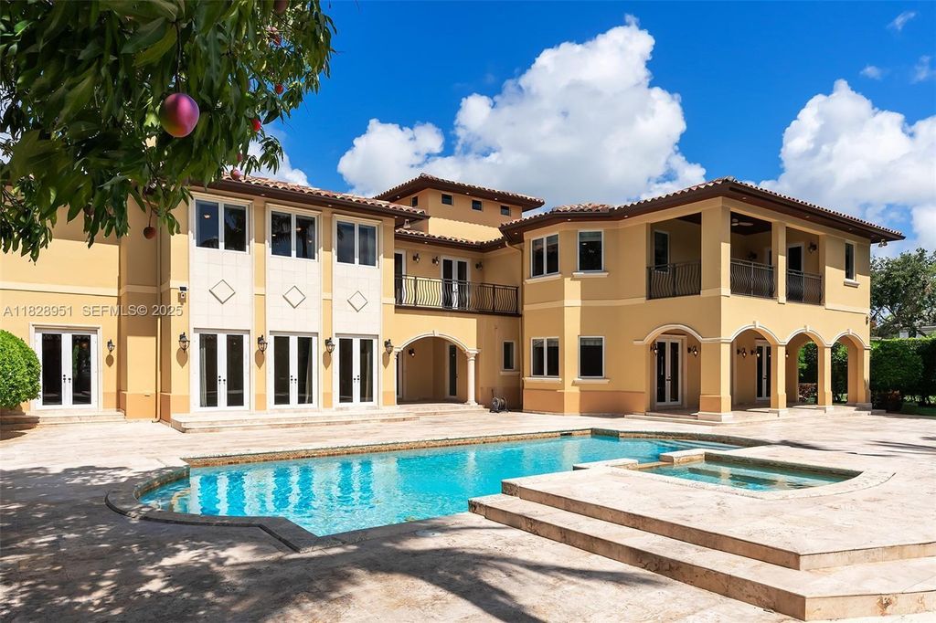 Property photo 1 of 50