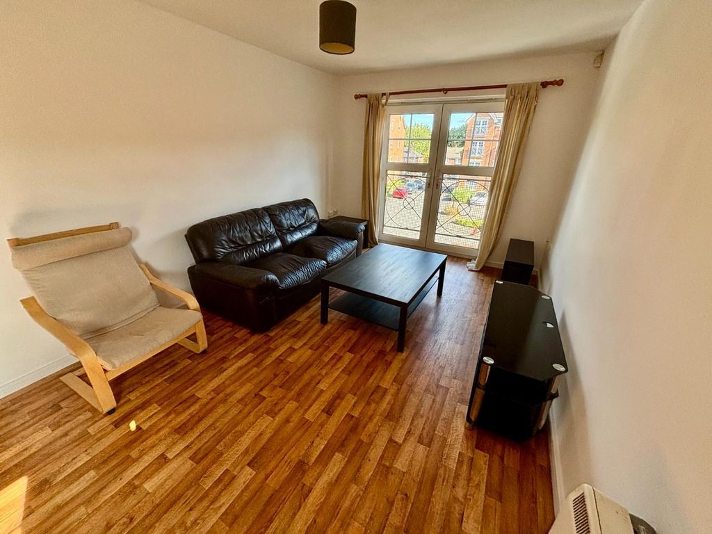 Property photo 2 of 12