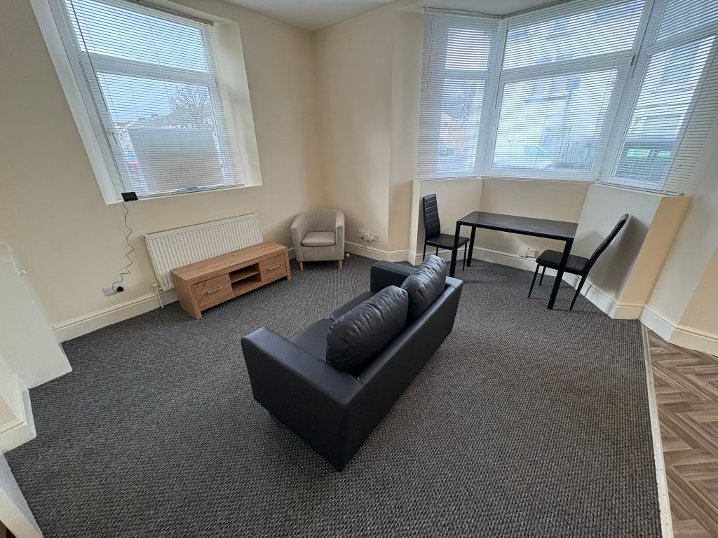 Property photo 3 of 6 Img_4791