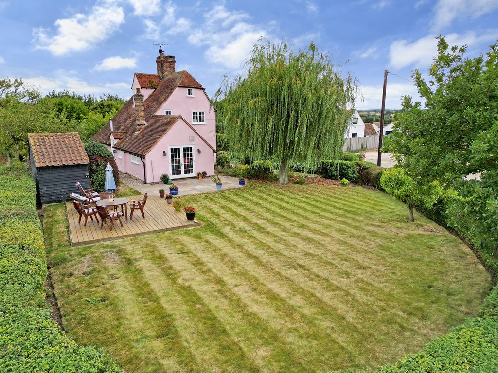 Property photo 2 of 25