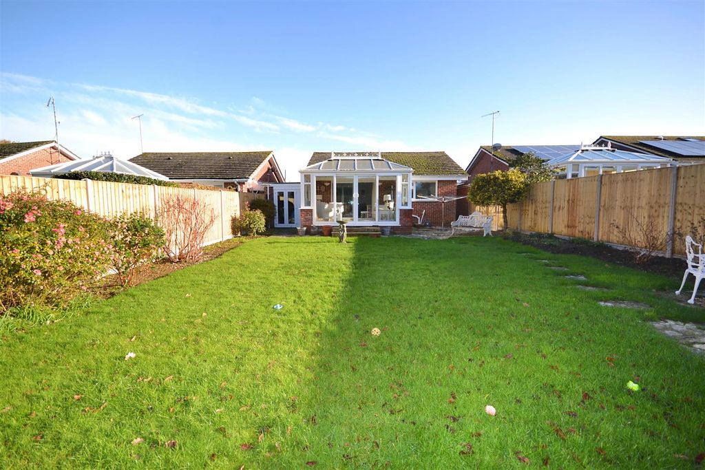 Property photo 3 of 19 28 (3).Png