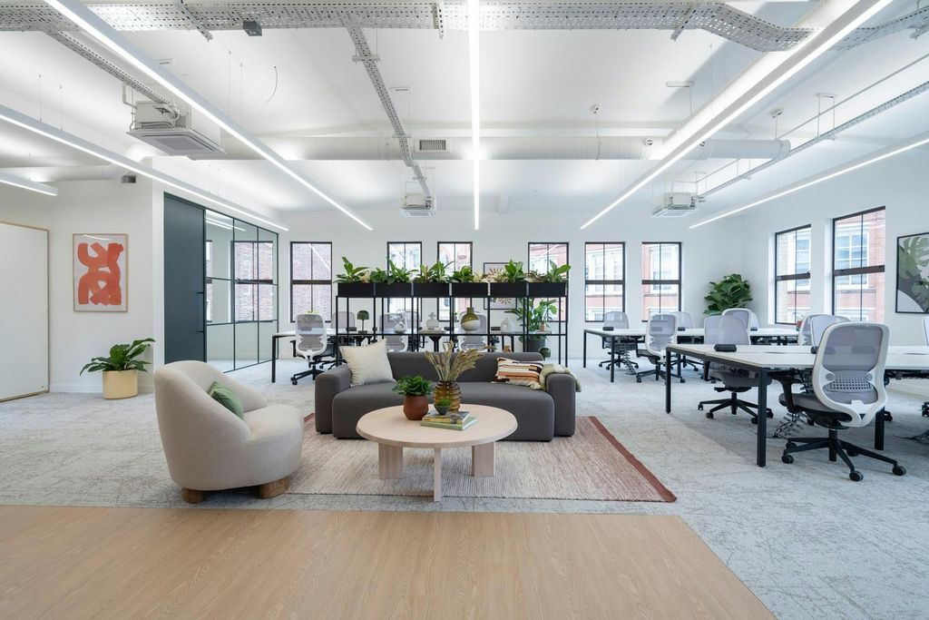 Property photo 1 of 24 3rd Floor Office Space