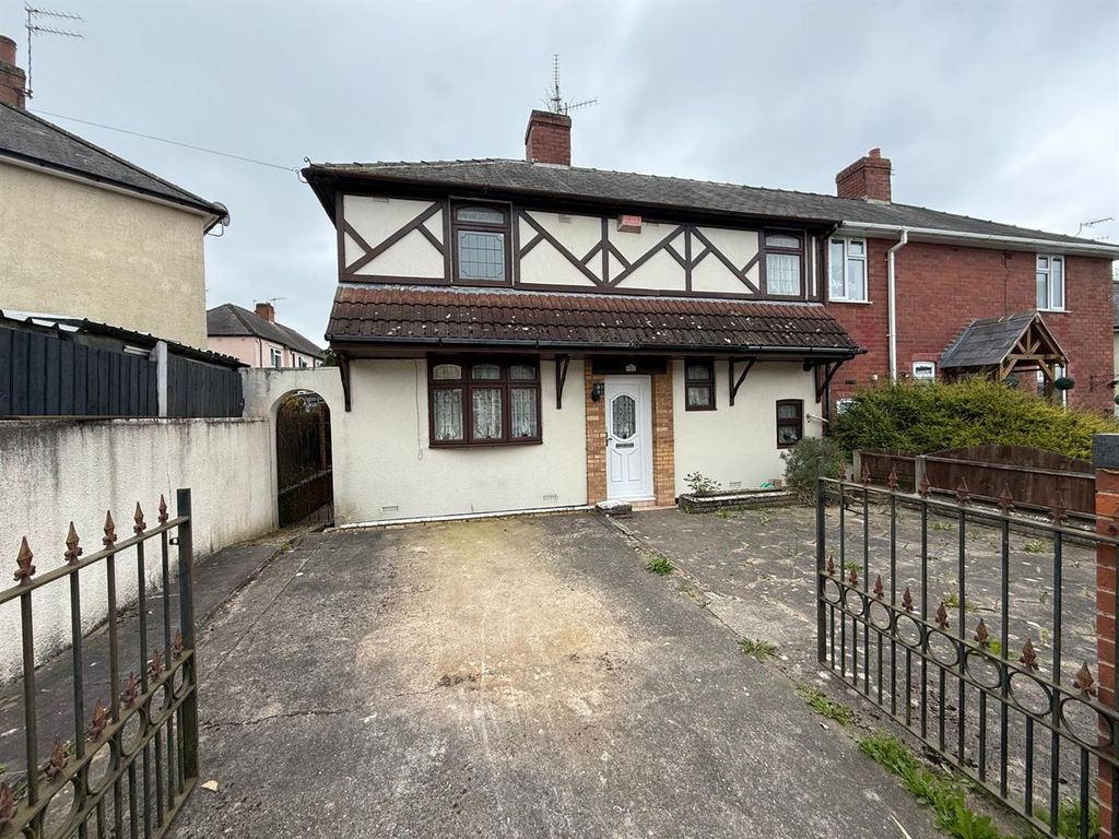 Property photo 1 of 11
