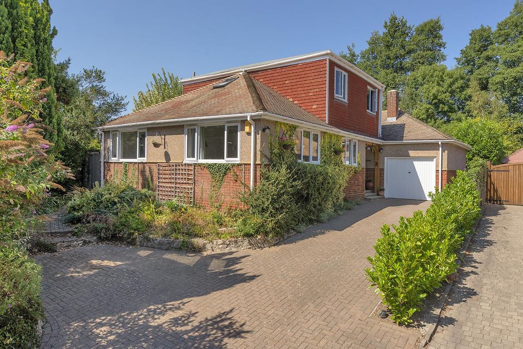 Property photo 1 of 29 Theshelvings01.Jpg