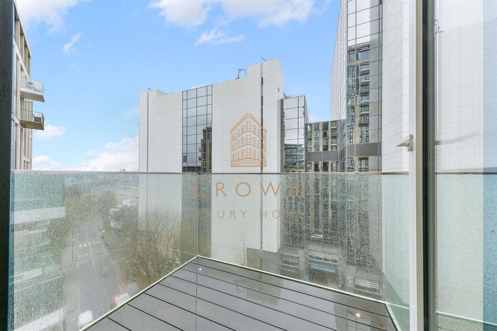 Property photo 3 of 21 Adld-20207 (16).Jpg