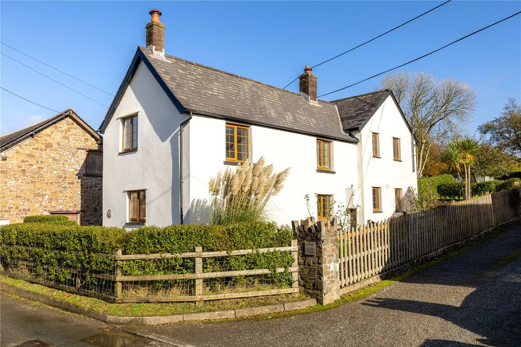 Property photo 1 of 40 Picture No. 33