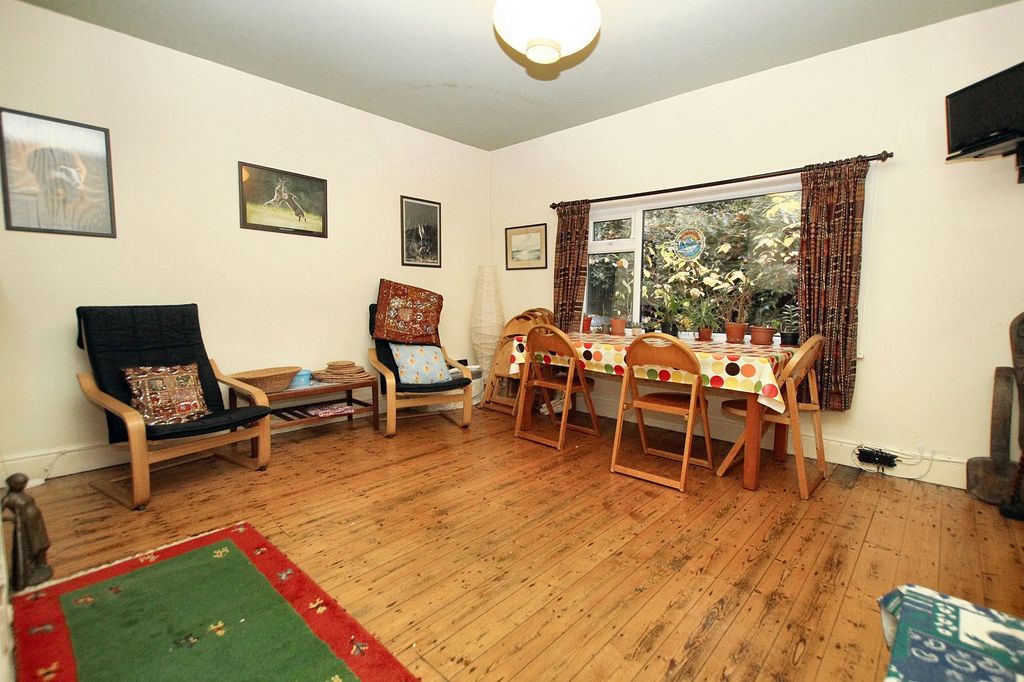 Additional image 7 of 3 bed flat for saleTimbercliffe, Littleborough OL15
